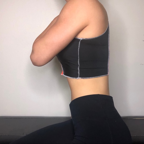 ‼️LAST CHANCE DELETING 8/6‼️ NIKE Contrast Tank - Picture 2 of 3